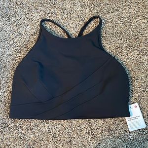 Lululemon sports bra size 6 brand new with tags